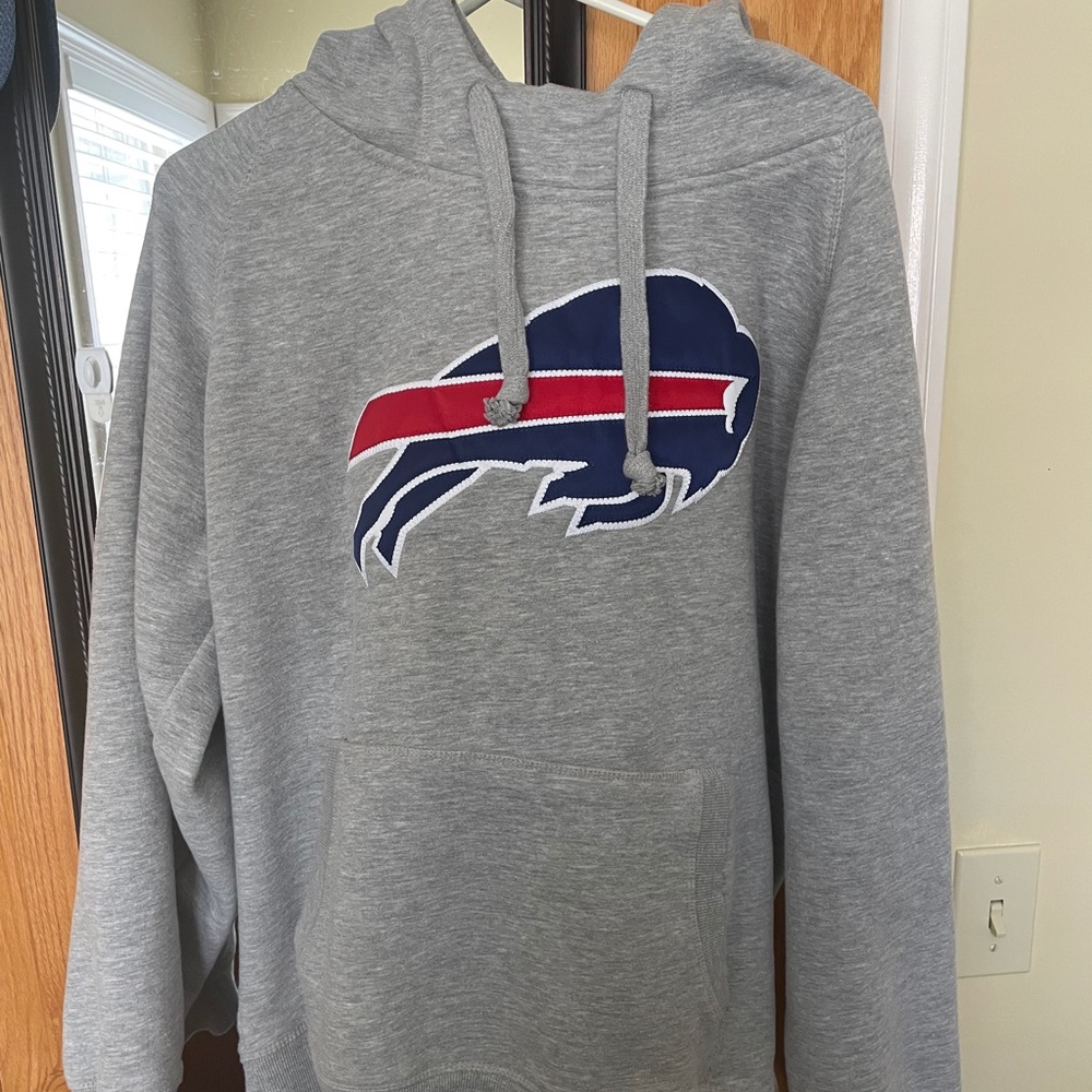 Buffalo Bills Antigua Hoodie